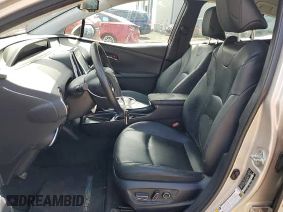 2017 Toyota Prius Premium with VIN JTDKARFP0H3004140, listed as a Copart auction lot 68099015 with 185,877 mi miles and Salvage title. Bid and sale history available at DreamBid. Image 7.