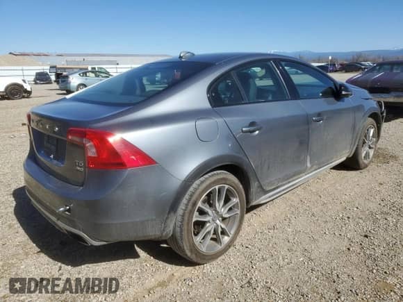 2016 Volvo S60 T5 Platinum с VIN YV4612UM8G2001134, выставлен на аукционе Copart как лот 47074075 с пробегом 131 818 миль миль и Списание • Salvage title. История ставок и продаж доступна на DreamBid. Изображение 3.