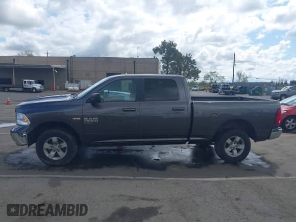 2019 Ram 1500 Big Horn z VIN 1C6RR7TTXKS689829, wystawiony jako IAAI lot #41899923 z przebiegiem 84 052 mil mil oraz . Historia ofert i sprzedaży dostępna na DreamBid. Obrazek 14.