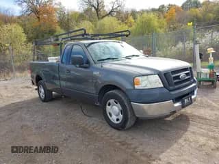 2005 Ford F-150 XL z VIN 1FTRF12W85NA27339, wystawiony jako IAAI lot #43569002 z przebiegiem 126 807 mil mil oraz . Historia ofert i sprzedaży dostępna na DreamBid. Obrazek 1.