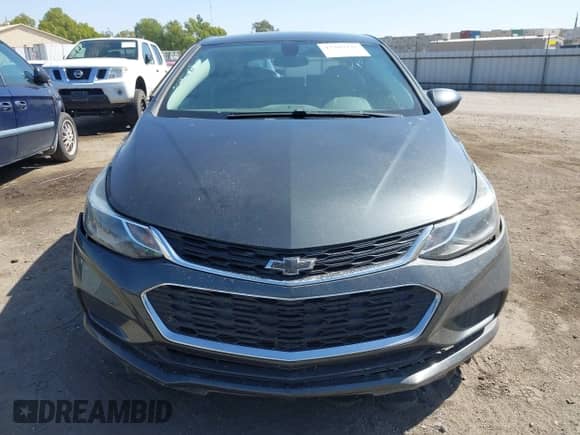 2018 Chevrolet Cruze LT z VIN 3G1BE6SM8JS592408, wystawiony jako IAAI lot #43309942 z przebiegiem 79 902 mil mil oraz . Historia ofert i sprzedaży dostępna na DreamBid. Obrazek 12.