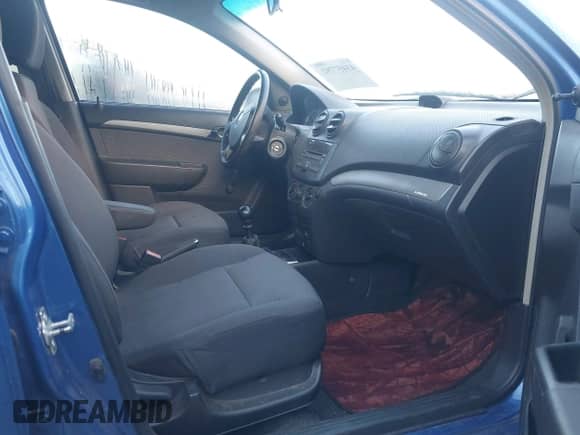 2009 Chevrolet Aveo 1LT с VIN KL1TD56EX9B630425, выставлен на аукционе IAAI как лот 43457792 с пробегом 99 667 миль миль и . История ставок и продаж доступна на DreamBid. Изображение 5.