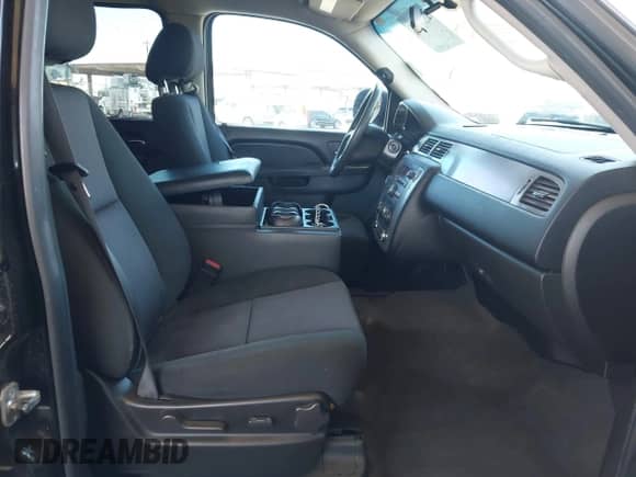 2010 Chevrolet Tahoe LS с VIN 1GNMCAE01AR132728, выставлен на аукционе IAAI как лот 42294787 с пробегом 207 564 миль миль и . История ставок и продаж доступна на DreamBid. Изображение 5.