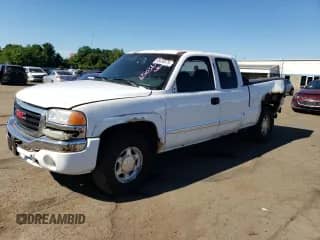2003 GMC Sierra 1500 SLE с VIN 2GTEK19V931325873, выставлен на аукционе Copart как лот 65036575 с пробегом 132 184 миль миль и На запчасти • Non repairable. История ставок и продаж доступна на DreamBid. Изображение 1.