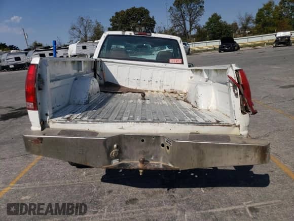 1995 Chevrolet Silverado 2500 с VIN 1GCFK24K1SZ128581, выставлен на аукционе Copart как лот 75463994 с пробегом 193 008 миль миль и Списание • Salvage title. История ставок и продаж доступна на DreamBid. Изображение 6.