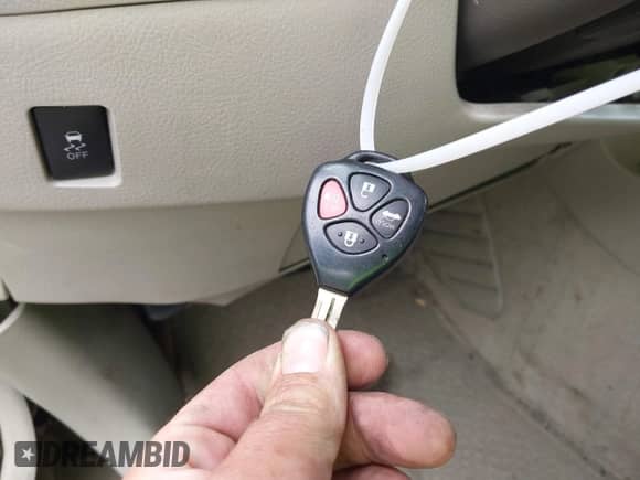 2011 Toyota Camry LE with VIN 4T1BF3EK9BU151364, listed as a IAAI auction lot 42336164 with 195,646 mi miles and . Bid and sale history available at DreamBid. Image 11.