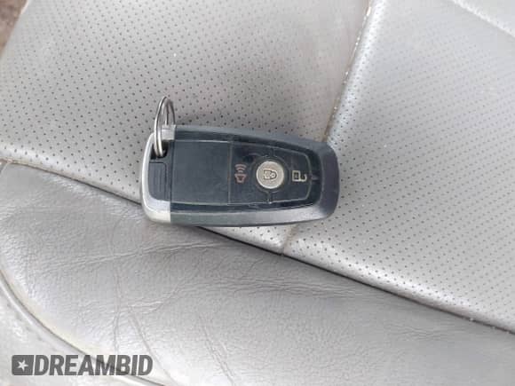 2018 Ford F-150 XL z VIN 1FTEW1E54JFA97278, wystawiony jako IAAI lot #42103605 z przebiegiem 172 051 mil mil oraz . Historia ofert i sprzedaży dostępna na DreamBid. Obrazek 11.