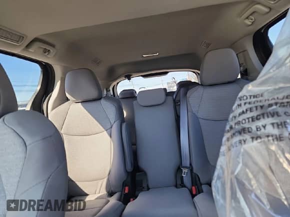 2024 Toyota Sienna LE with VIN 5TDBSKFC9RS138713, listed as a Copart auction lot 43769795 with 10 mi miles and Salvage title. Bid and sale history available at DreamBid. Image 10.