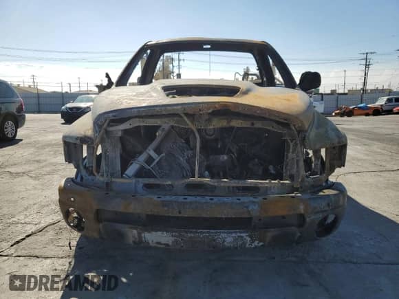 2004 Dodge 1500 SLT z VIN 1D7HA16D34J227706, wystawiony jako Copart lot #81582965 z przebiegiem Nie podano mil oraz Nie do naprawy • Non repairable. Historia ofert i sprzedaży dostępna na DreamBid. Obrazek 5.