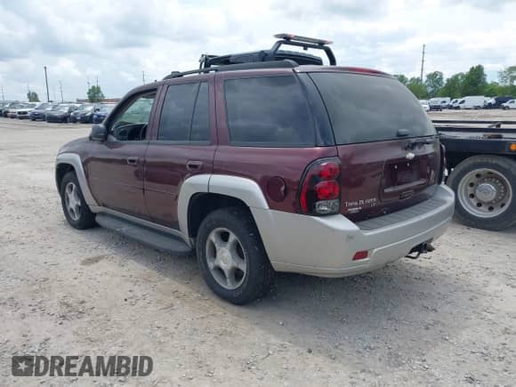 2006 Chevrolet TrailBlazer LS with VIN 1GNDT13S462200749, listed as a IAAI auction lot 42235770 with 93,782 mi miles and . Bid and sale history available at DreamBid. Image 3.