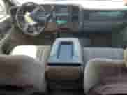 2004 Chevrolet Tahoe LS с VIN 1GNEK13T04R283858, выставлен на аукционе Copart как лот 67957145 с пробегом 187 180 миль миль и Списание • Salvage title. История ставок и продаж доступна на DreamBid. Изображение 8.