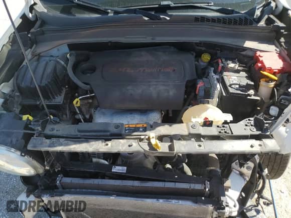 2018 Jeep Renegade Latitude with VIN ZACCJBBB6JPH73104, listed as a Copart auction lot 52328335 with 93,733 mi miles and Salvage title. Bid and sale history available at DreamBid. Image 14.
