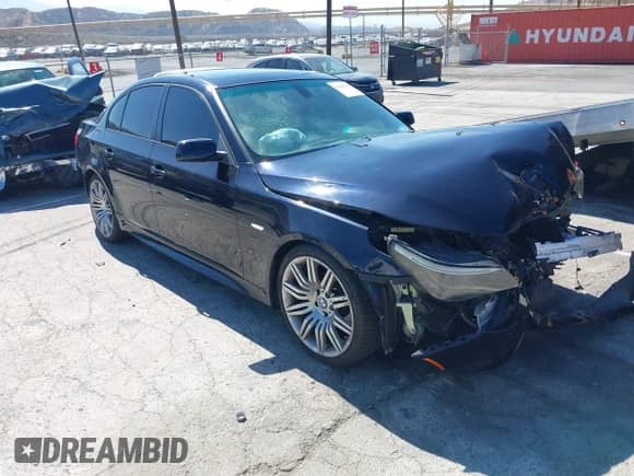 2008 BMW 5 Series 550i с VIN WBANW53598CT50727, выставлен на аукционе IAAI как лот 43410130 с пробегом 138 656 миль миль и . История ставок и продаж доступна на DreamBid. Изображение 1.