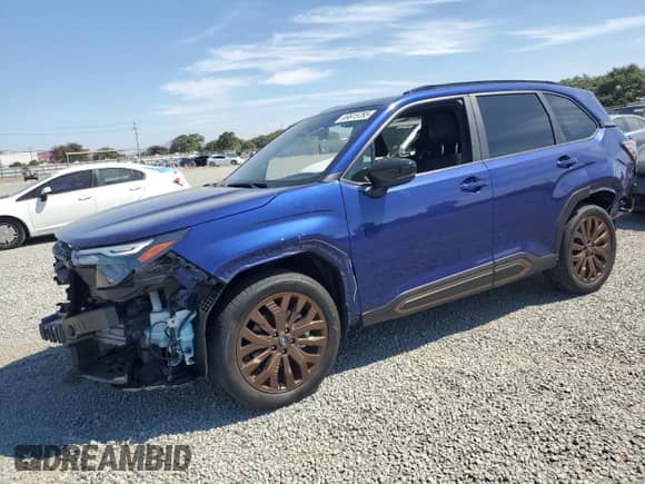 2025 Subaru Forester Special Sports z VIN JF2SLDHC4SH456871, wystawiony jako Copart lot #69615785 z przebiegiem 10 855 mil mil oraz Szkoda całkowita • Salvage title. Historia ofert i sprzedaży dostępna na DreamBid. Obrazek 1.