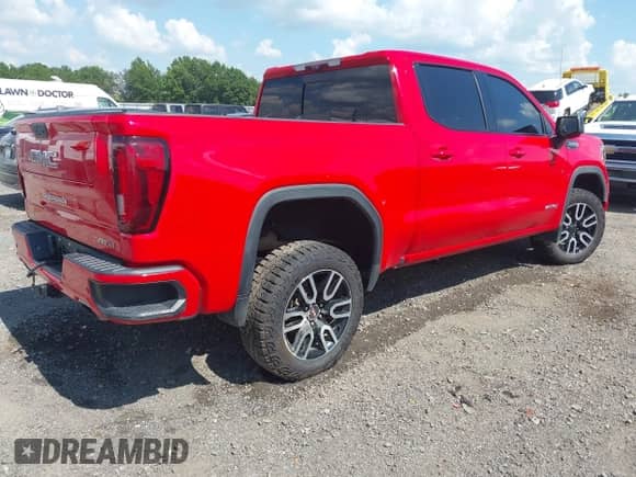 2021 GMC Sierra 1500 AT4 с VIN 3GTP9EEL0MG333207, выставлен на аукционе IAAI как лот 42581264 с пробегом 64 547 миль миль и . История ставок и продаж доступна на DreamBid. Изображение 4.