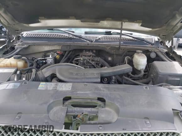 2005 Chevrolet Avalanche Z66 with VIN 3GNEC12Z55G212126, listed as a IAAI auction lot 42131762 with 251,884 mi miles and . Bid and sale history available at DreamBid. Image 10.