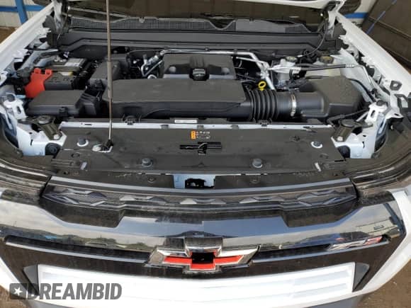 2024 Chevrolet Colorado 4WD ZR2 z VIN 1GCPTFEKXR1156489, wystawiony jako Copart lot #58951295 z przebiegiem 12 184 mil mil oraz Szkoda całkowita • Salvage title. Historia ofert i sprzedaży dostępna na DreamBid. Obrazek 11.