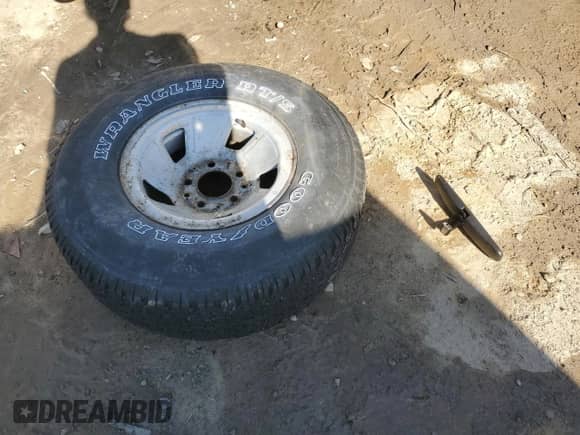 1994 Ford F-150 z VIN 1FTEF14H7RLB22456, wystawiony jako Copart lot #45973735 z przebiegiem 111 666 mil mil oraz Nie do naprawy • Non repairable. Historia ofert i sprzedaży dostępna na DreamBid. Obrazek 12.