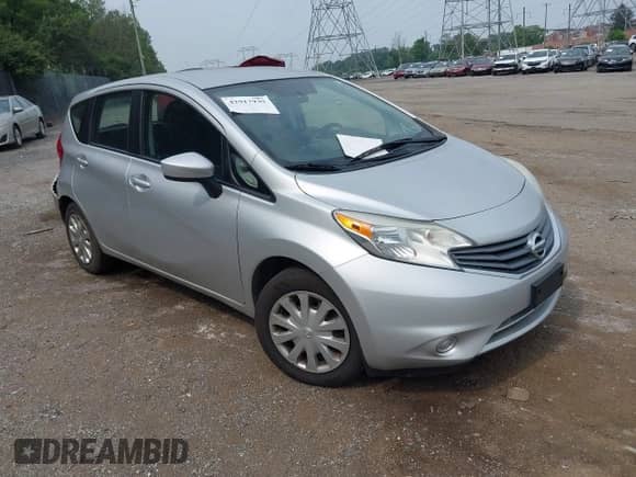 2016 Nissan Note S with VIN 3N1CE2CP3GL353304, listed as a IAAI auction lot 42917939 with 124,457 mi miles and . Bid and sale history available at DreamBid. Image 1.
