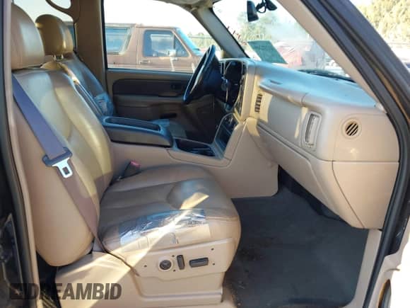 2004 Chevrolet Avalanche Z66 с VIN 3GNEC12T04G116088, выставлен на аукционе IAAI как лот 43232249 с пробегом 258 843 миль миль и . История ставок и продаж доступна на DreamBid. Изображение 5.