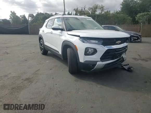 2021 Chevrolet TrailBlazer LT with VIN KL79MPS20MB163662, listed as a Copart auction lot 82663165 with 50,134 mi miles and Salvage title. Bid and sale history available at DreamBid. Image 14.