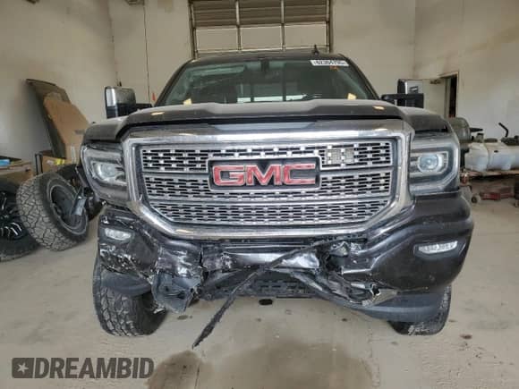 2016 GMC Sierra 1500 Denali z VIN 3GTU2PEJ6GG144177, wystawiony jako Copart lot #62304795 z przebiegiem 197 675 mil mil oraz Czysty tytuł • Clean title. Historia ofert i sprzedaży dostępna na DreamBid. Obrazek 5.