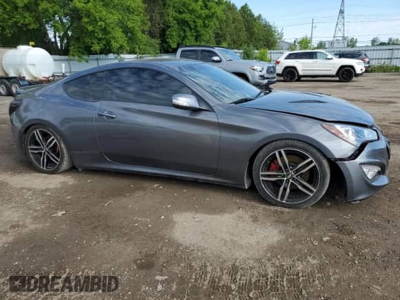 2014 Hyundai Genesis Coupe 2.0T с VIN KMHHT6KD9EU121019, выставлен на аукционе Copart как лот 58828155 с пробегом 86 364 миль миль и Списание • Salvage title. История ставок и продаж доступна на DreamBid. Изображение 4.