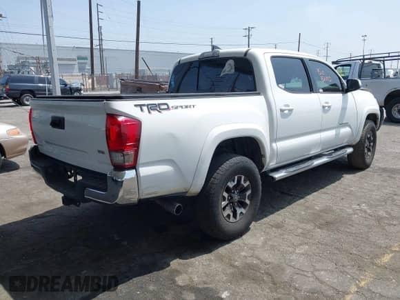 2017 Toyota Tacoma SR5 with VIN 3TMAZ5CN6HM030241, listed as a IAAI auction lot 42357004 with 120,779 mi miles and . Bid and sale history available at DreamBid. Image 4.