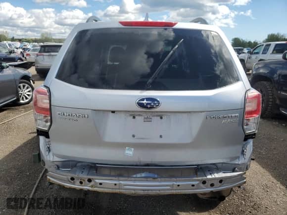 2017 Subaru Forester z VIN JF2SJEBC9HH542349, wystawiony jako Copart lot #69936075 z przebiegiem 150 006 mil mil oraz Szkoda całkowita • Salvage title. Historia ofert i sprzedaży dostępna na DreamBid. Obrazek 6.
