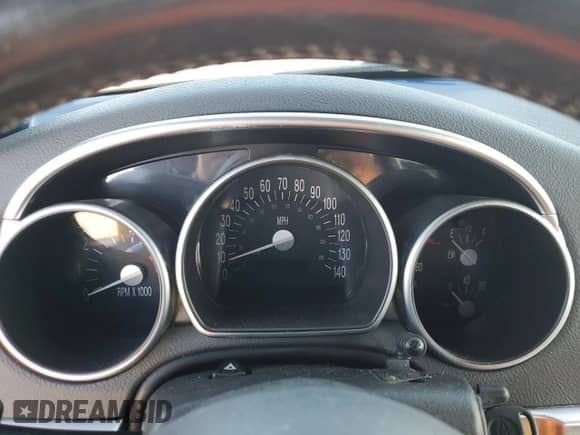 2004 Chevrolet SSR LS с VIN 1GCES14P34B109527, выставлен на аукционе Copart как лот 82218644 с пробегом Не указан миль и Списание • Salvage title. История ставок и продаж доступна на DreamBid. Изображение 9.