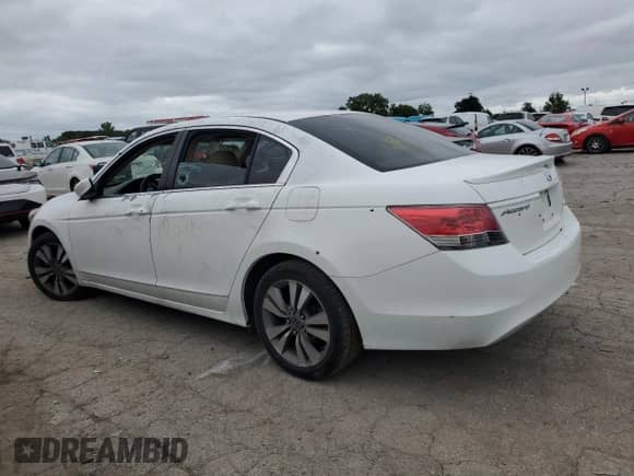2009 Honda Accord EX с VIN 1HGCP26719A105213, выставлен на аукционе Copart как лот 69660555 с пробегом 164 264 миль миль и Списание • Salvage title. История ставок и продаж доступна на DreamBid. Изображение 2.
