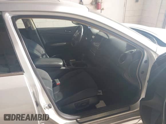 2014 Nissan Maxima S z VIN 1N4AA5AP6EC473861, wystawiony jako IAAI lot #42930733 z przebiegiem 140 000 mil mil oraz . Historia ofert i sprzedaży dostępna na DreamBid. Obrazek 5.