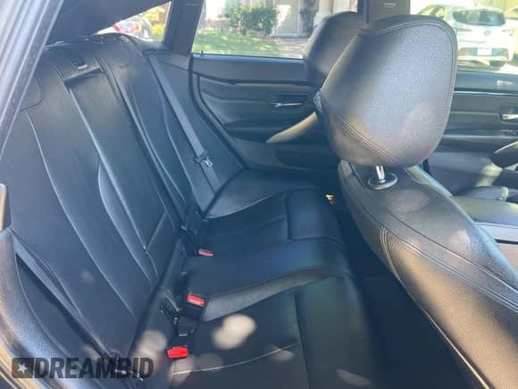 2015 BMW 4 Series 435i с VIN WBA4B1C59FD418337, выставлен на аукционе Copart как лот 69151285 с пробегом 135 409 миль миль и Чистый • Clean title. История ставок и продаж доступна на DreamBid. Изображение 6.