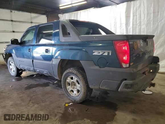 2005 Chevrolet Avalanche LS z VIN 3GNEK12Z95G162303, wystawiony jako Copart lot #67767745 z przebiegiem 143 746 mil mil oraz Szkoda całkowita • Salvage title. Historia ofert i sprzedaży dostępna na DreamBid. Obrazek 2.