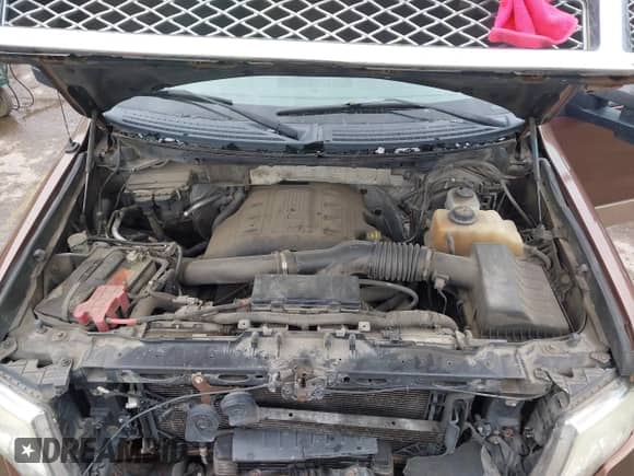 2011 Ford F-150 XLT z VIN 1FTFW1ET3BFA97549, wystawiony jako IAAI lot #42345418 z przebiegiem 189 105 mil mil oraz . Historia ofert i sprzedaży dostępna na DreamBid. Obrazek 10.