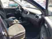 2018 Kia Sorento LX with VIN 5XYPG4A57JG352256, listed as a IAAI auction lot 42898356 with 94,665 mi miles and . Bid and sale history available at DreamBid. Image 5.