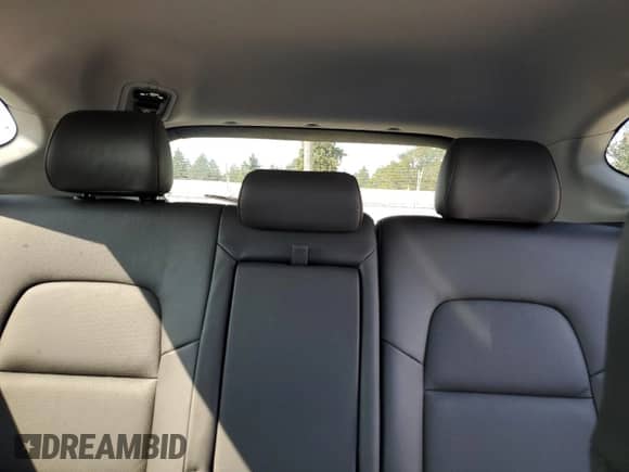 2017 Hyundai Tucson Sport z VIN KM8J3CA20HU532619, wystawiony jako Copart lot #80403315 z przebiegiem 77 067 mil mil oraz Szkoda całkowita • Salvage title. Historia ofert i sprzedaży dostępna na DreamBid. Obrazek 10.