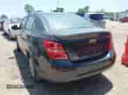 2018 Chevrolet Sonic LS с VIN 1G1JB5SH1J4133402, выставлен на аукционе IAAI как лот 42711403 с пробегом 97 768 миль миль и . История ставок и продаж доступна на DreamBid. Изображение 3.