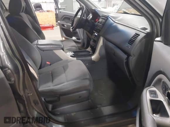 2007 Honda Pilot EX with VIN 5FNYF18407B016273, listed as a IAAI auction lot 43213094 with 252,573 mi miles and . Bid and sale history available at DreamBid. Image 5.