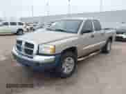 2005 Dodge Dakota SLT with VIN 1D7HE48N45S337753, listed as a IAAI auction lot 41084928 with 177,018 mi miles and . Bid and sale history available at DreamBid. Image 2.
