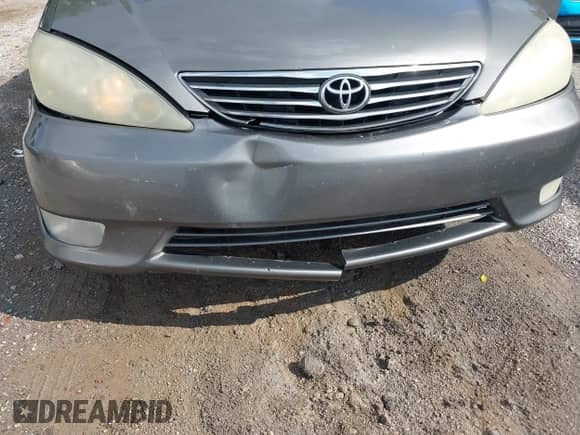 2006 Toyota Camry STD with VIN 4T1BE30K96U699347, listed as a IAAI auction lot 42737869 with 291,128 mi miles and . Bid and sale history available at DreamBid. Image 12.