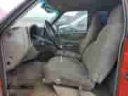 2000 Chevrolet S-10 LS ZR2 с VIN 1GCCT19W5Y8137904, выставлен на аукционе Copart как лот 43473145 с пробегом 211 826 миль миль и Списание • Salvage title. История ставок и продаж доступна на DreamBid. Изображение 7.