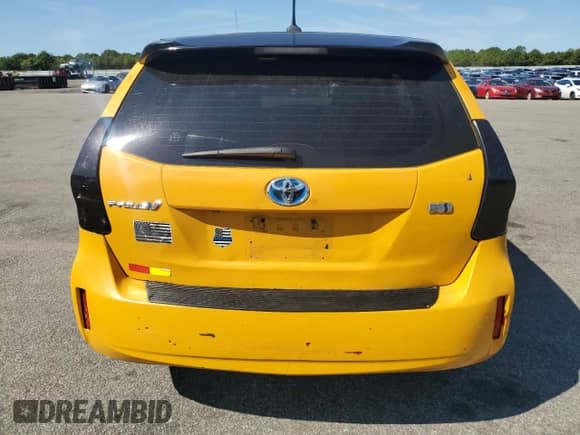 2014 Toyota Prius Two with VIN JTDZN3EU0EJ011880, listed as a Copart auction lot 80109585 with 629,564 mi miles and Salvage title. Bid and sale history available at DreamBid. Image 6.