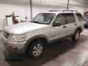 2006 Ford Explorer XLT z VIN 1FMEU73856UB59887, wystawiony jako IAAI lot #41462046 z przebiegiem Nie podano mil oraz . Historia ofert i sprzedaży dostępna na DreamBid. Obrazek 2.