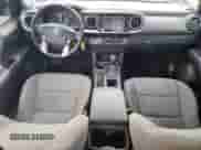 2020 Toyota Tacoma SR5 с VIN 3TMBZ5DN2LM024092, выставлен на аукционе Copart как лот 70563095 с пробегом 120 314 миль миль и Списание • Salvage title. История ставок и продаж доступна на DreamBid. Изображение 8.
