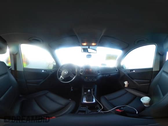 2017 Volkswagen Tiguan S с VIN WVGAV7AX2HK000023, выставлен на аукционе IAAI как лот 41971308 с пробегом 112 350 миль миль и . История ставок и продаж доступна на DreamBid. Изображение 19.