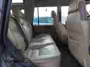 2002 Land Rover Discovery Cloth with VIN SALTY15412A766591, listed as a IAAI auction lot 42343334 with 162,431 mi miles and . Bid and sale history available at DreamBid. Image 8.