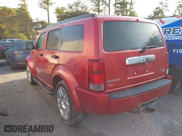 2007 Dodge Nitro R/T with VIN 1D8GU58607W691807, listed as a IAAI auction lot 43227430 with 259,599 mi miles and . Bid and sale history available at DreamBid. Image 3.