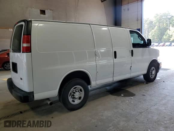 2017 Chevrolet Express Cargo с VIN 1GCWGAFF4H1132594, выставлен на аукционе Copart как лот 65409395 с пробегом 197 591 миль миль и Чистый • Clean title. История ставок и продаж доступна на DreamBid. Изображение 3.