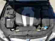 2014 Hyundai Genesis 3.8L z VIN KMHGC4DD3EU265095, wystawiony jako Copart lot #70248004 z przebiegiem 120 669 mil mil oraz Czysty tytuł • Clean title. Historia ofert i sprzedaży dostępna na DreamBid. Obrazek 11.